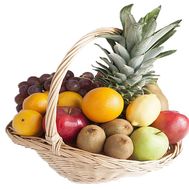 Подарункова корзина фруктів