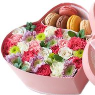 Серце з макарунами