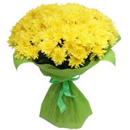 Желтые хризантемы в букете