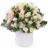 Коробка новорічна з квітами і ялиною