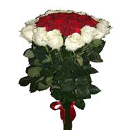 Бело-красный букет