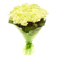 Букет білих троянд