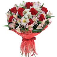 Букет из роз и альстромерий