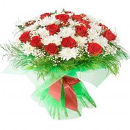 Букет из роз и хризантем