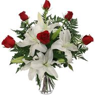 Букет із троянд і лілії