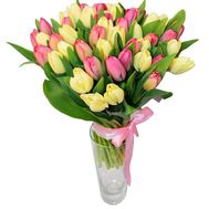 Bouquet of tulips