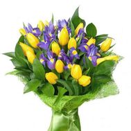 Bouquet of spring flowers