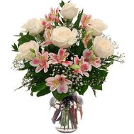 Букет троянд і альстромерій