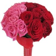 Незвичайний букет із троянд