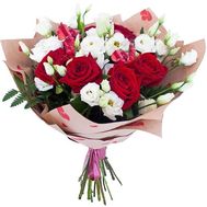 Стильный букет с эустомами