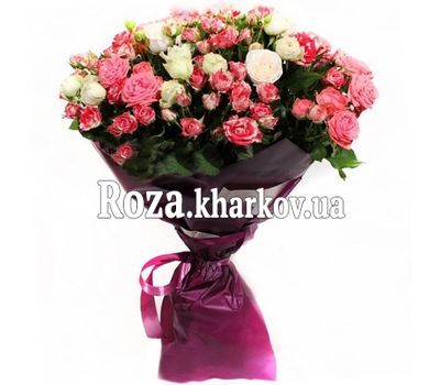 27 веток кустовой розы