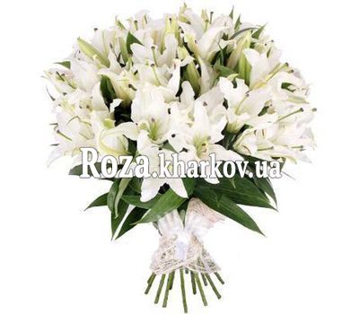 Большой букет лилий
