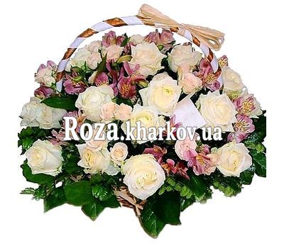 Basket of flowers for the Wedding