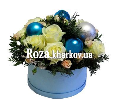 Новорічна композиція в круглій коробці Новорічна композиція в круглій коробці