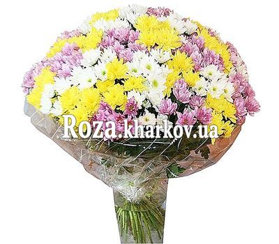 Объемный букет хризантем