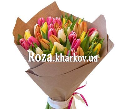 51 тюльпан в бумаге