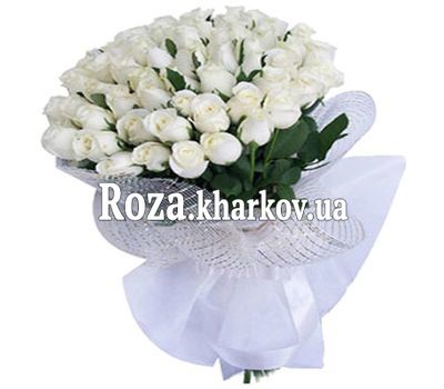 Букет из 41 белой розы