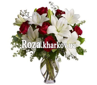 Букет из лилий и роз