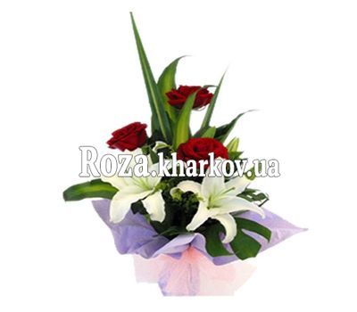 Букет из роз и лилий