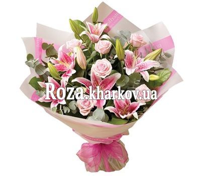 Букет из роз и лилий