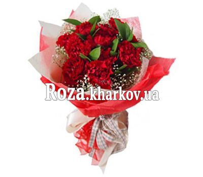 Букет красных гвоздик