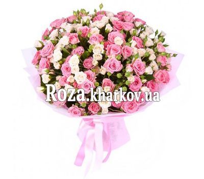 Букет кустовых роз