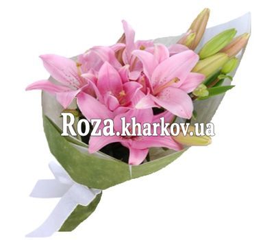 Bouquet of pink lilies