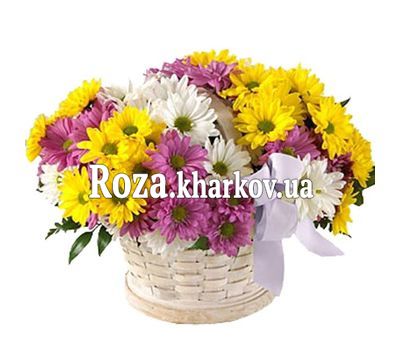 Корзина из хризантем