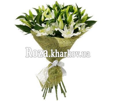 Beautiful bouquet of lilies