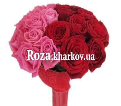 Необычный букет из роз