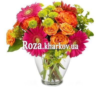 Bouquet with orange roses and gerberas