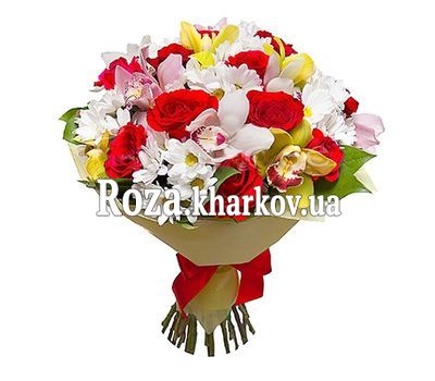 Букет із троянд, орхідей і хризантем