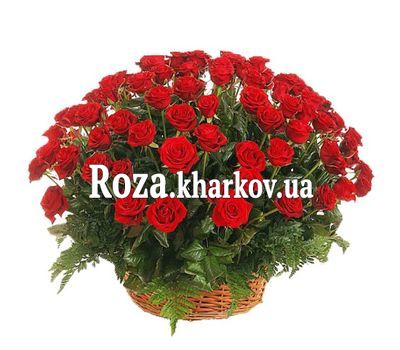 Корзина красных роз